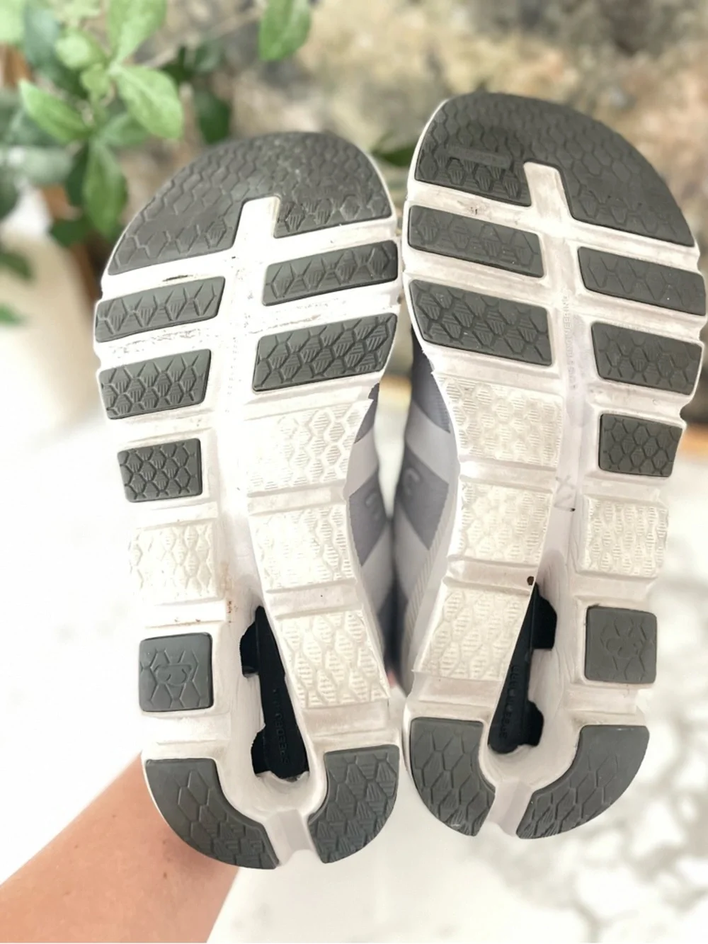 On Cloudrunner Running Shoes Womens Size 8 White & Gray Comfort Walking - Picture 5 of 8